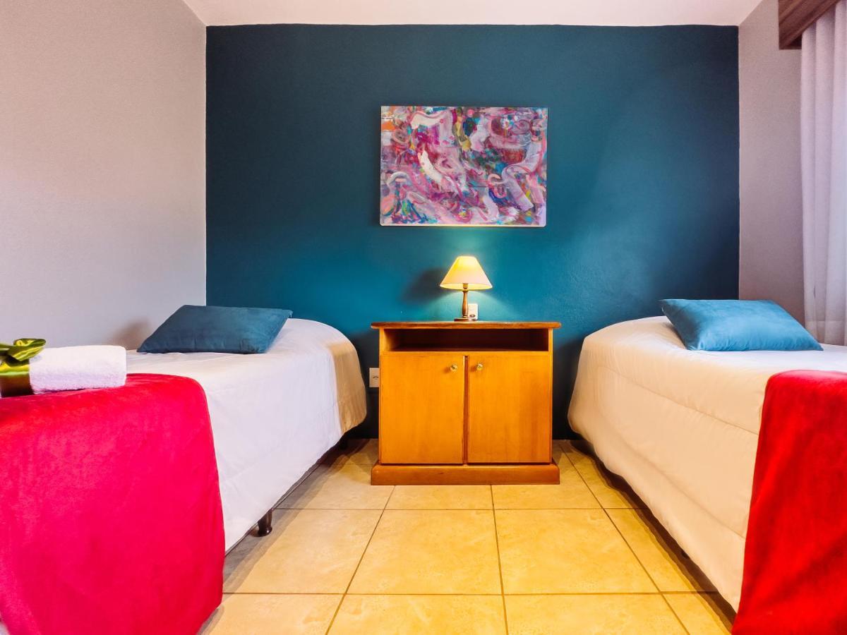 Luzzy Hotel 卡内拉 外观 照片