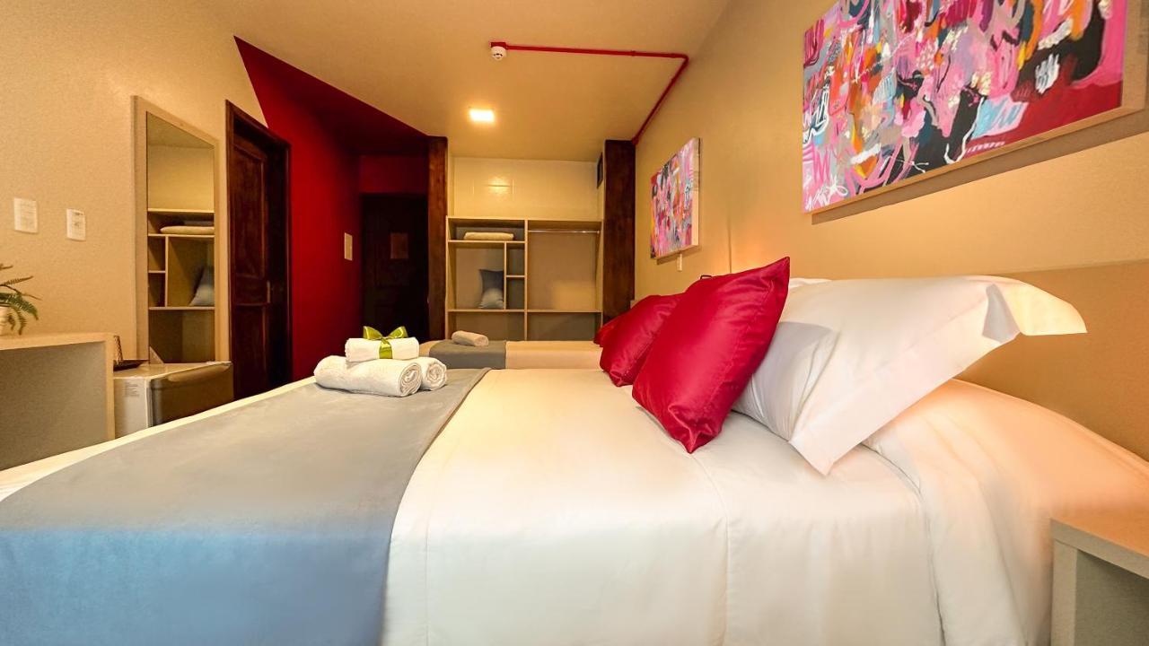 Luzzy Hotel 卡内拉 外观 照片