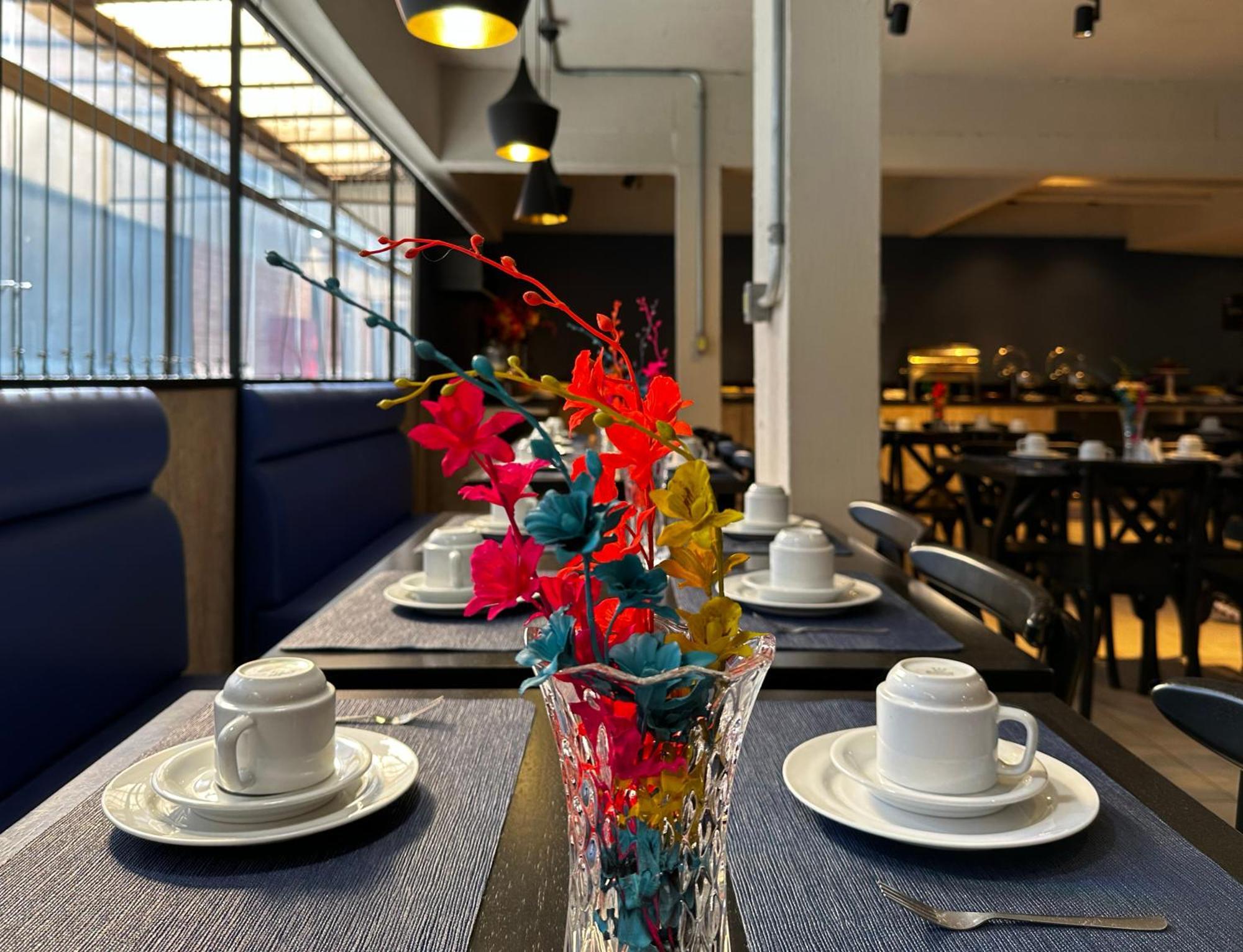 Luzzy Hotel 卡内拉 外观 照片